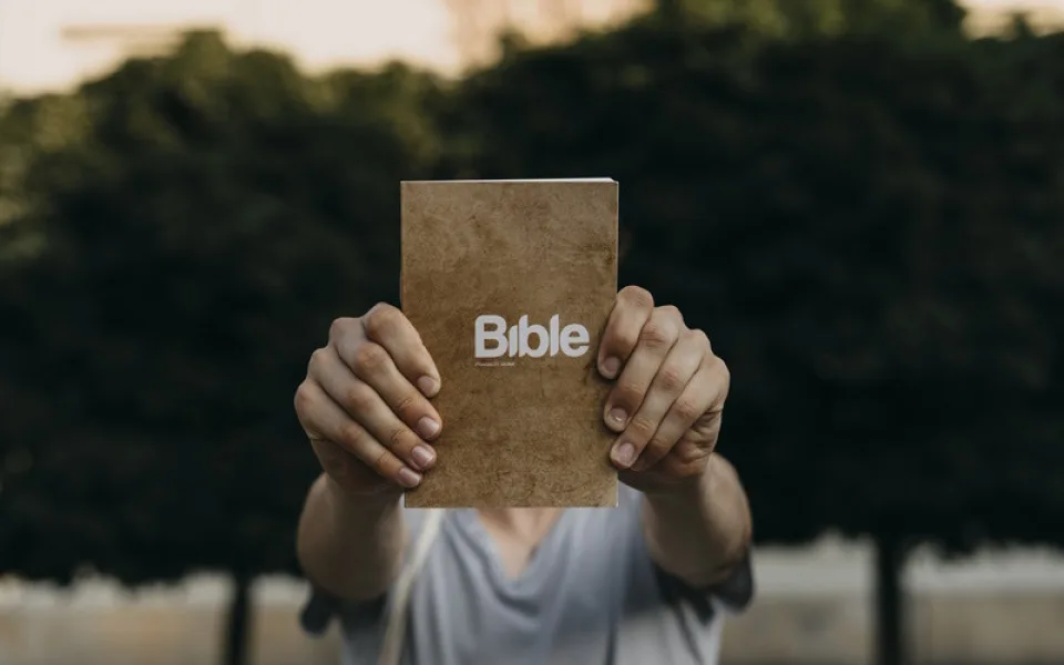 Překlad Bible21 slaví 15 let a milion výtisků v sekulárním Česku