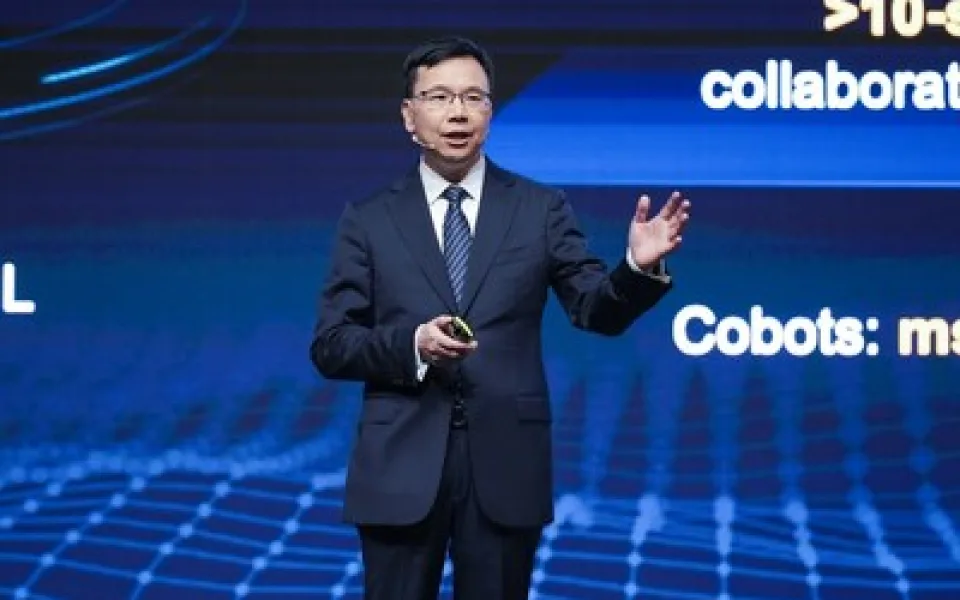  Yang Chaobin ze společnosti Huawei: Technologie 5.5G zpřístupňují plný potenciál mobilní umělé inteligence