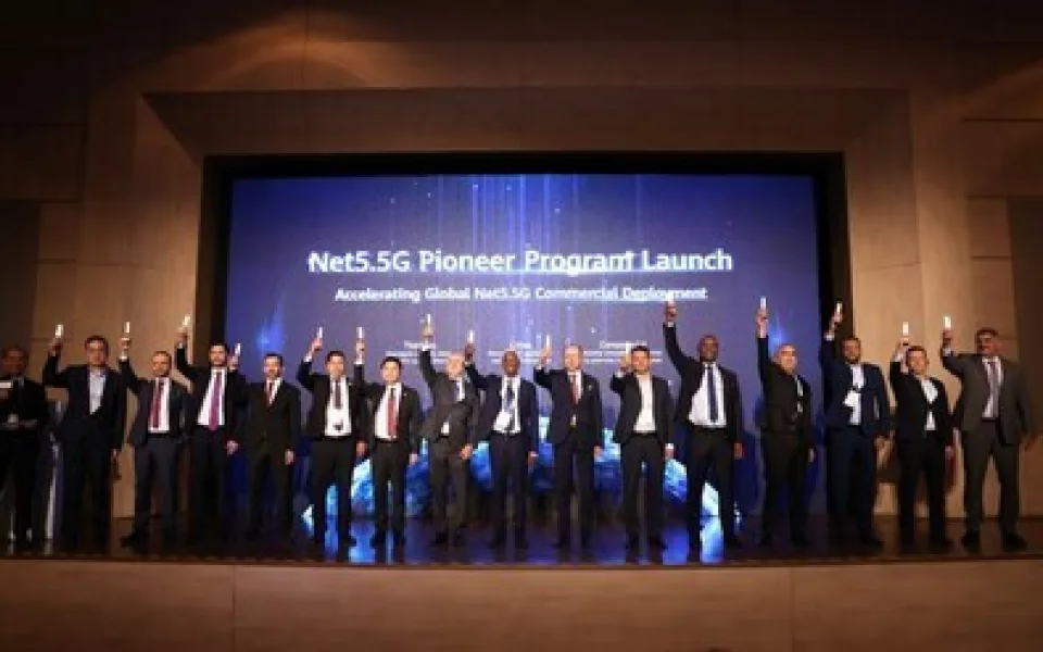 Úspěšný summit o inteligentních IP sítích Net5.5G urychlí globální komerční využití technologie Net5.5G