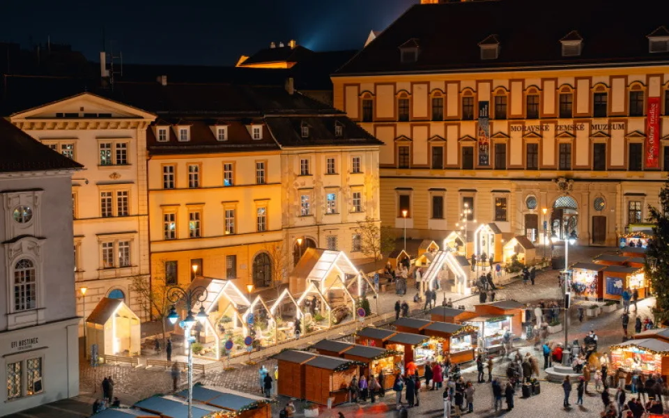 Nejlepší atrakce letošních Vánoc v Brně? Dětská vesnička a světelná stezka