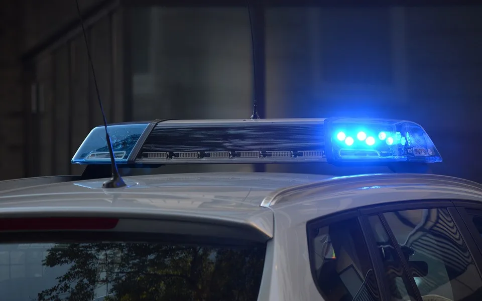 Policie šetří tragickou událost v paneláku v Pavlovicích jako pokus o vraždu
