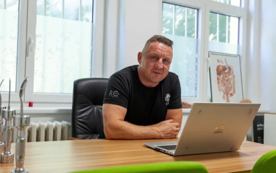 Správné stravování ve firmách: klíč k boji proti civilizačním nemocem. Rakovina střev, obezita a infarkt – civilizační nemoci, kterým Češi čelí stále častěji. Správné stravování ve firmách by mohlo výrazně pomoci tento trend zvrátit