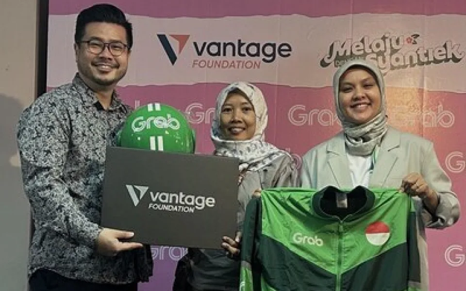 Nadace Vantage podporuje společnost Grab Indonesia v posilování postavení partnerských řidiček