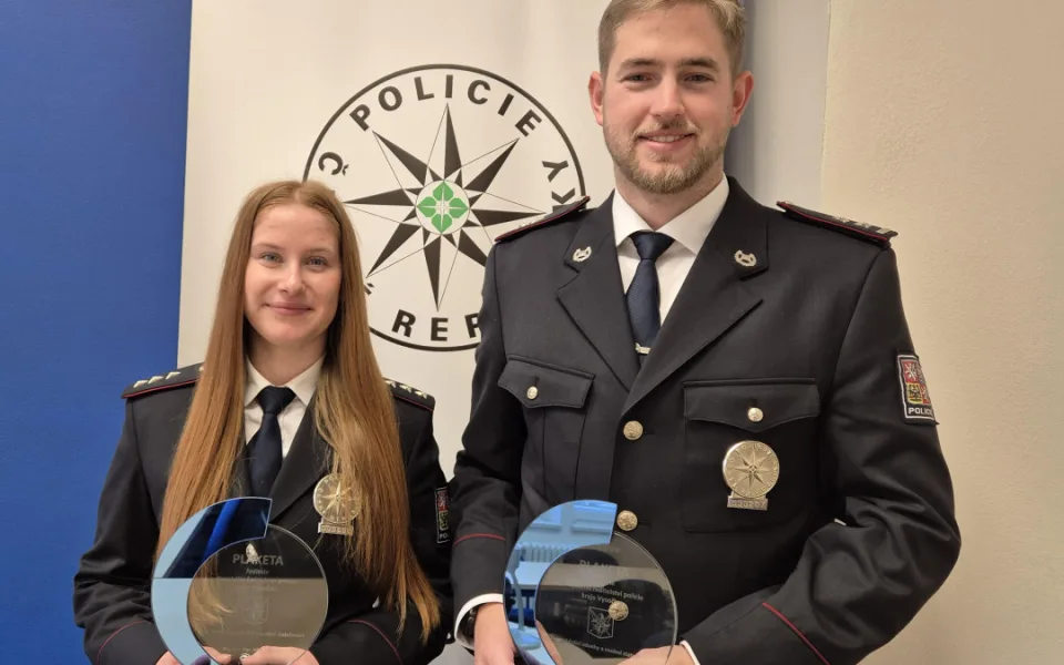 Muž chtěl ukončit život skokem z vysílače. Policisté mu to rozmluvili. Foto: Se svolením Policie ČR
