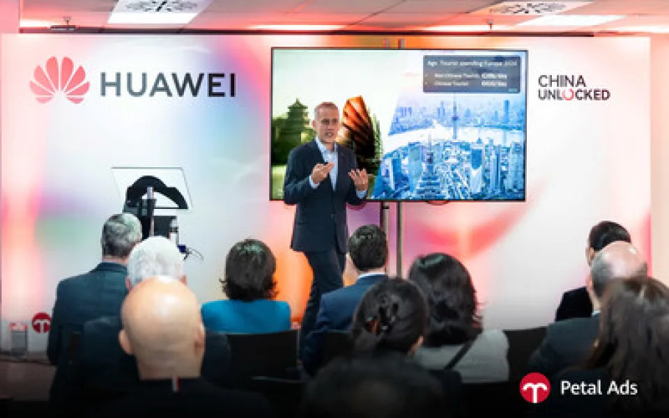 Huawei s reklamní platformou Petal Ads představují pohled na dominantní postavení Číny v oblasti technologií a cestovního ruchu na veletrhu FITUR 2025