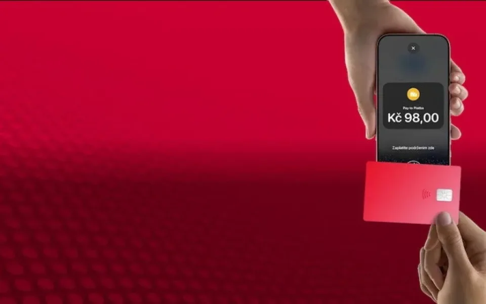 KB SmartPay zavádí Tap to Pay na iPhone pro obchodníky v Česku