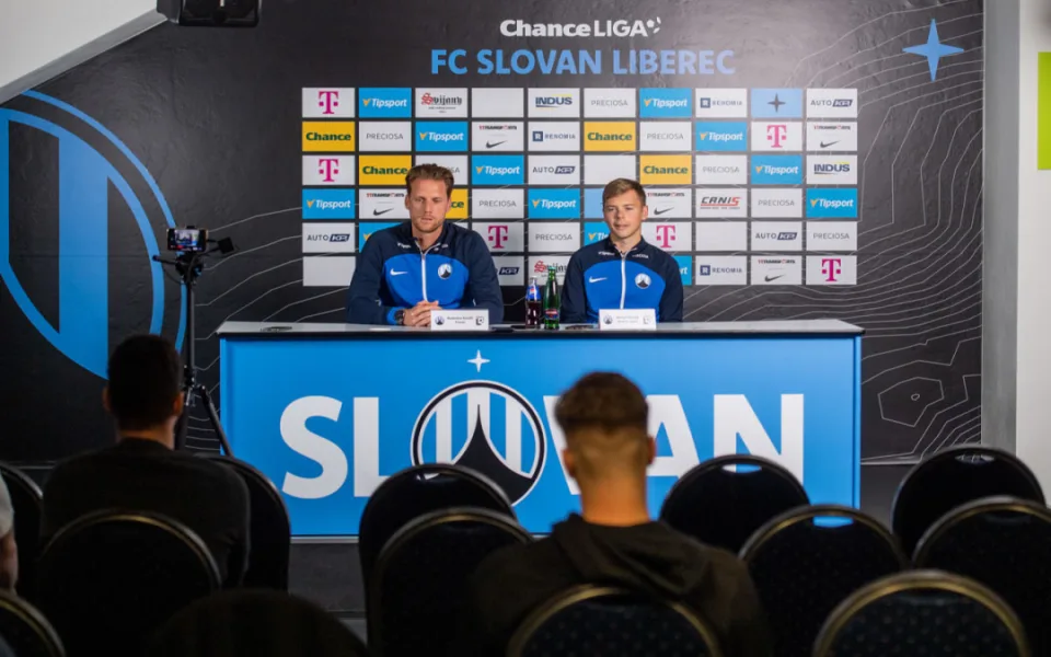 Slovan půjde do jara s jiným brankářem, útočník se hledá. V sobotu přijede Baník