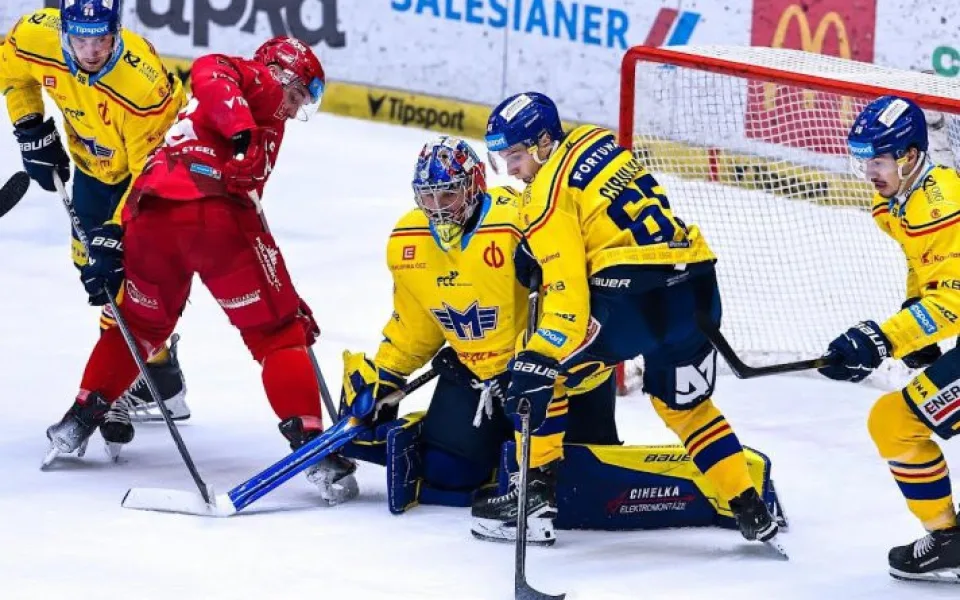 Motor porazil Třinec 3:2. Výhru v prodloužení vystřelil Kubík