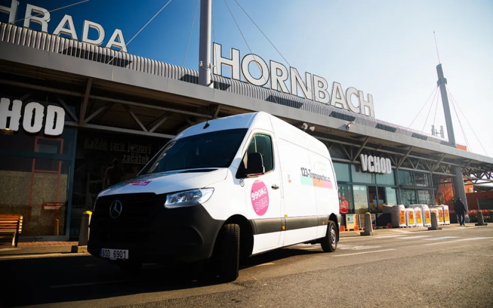 123 Shared Mobility Czechia s.r.o. expanduje a získává nové strategické partnery