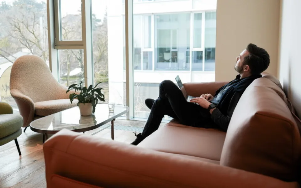 WorkLounge otevírá již čtvrtý coworking za dva roky, dejvická pobočka už je z více než 53% obsazena