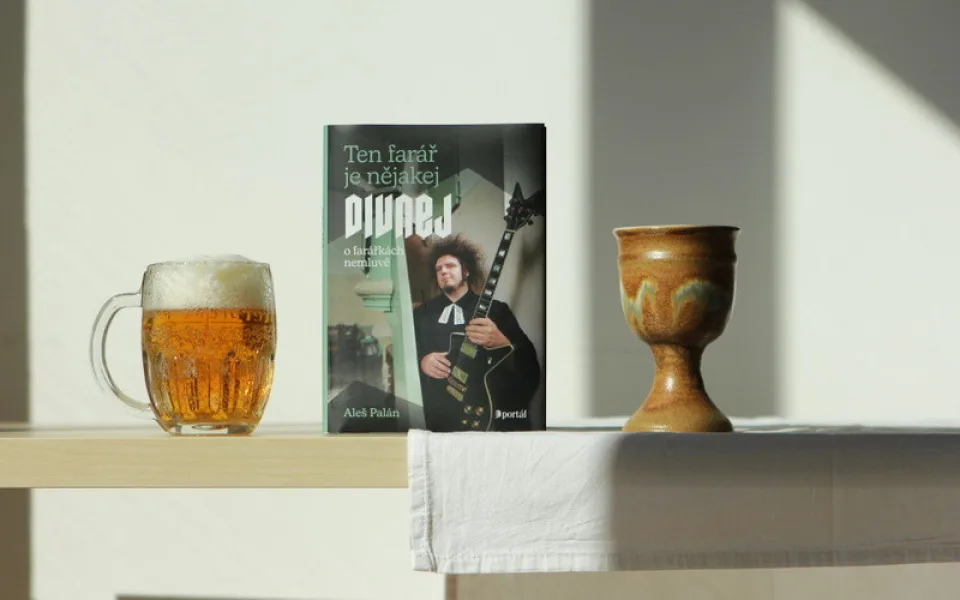 Palán zpovídá faráře a farářky v knize rozhovorů Ten farář je nějakej divnej