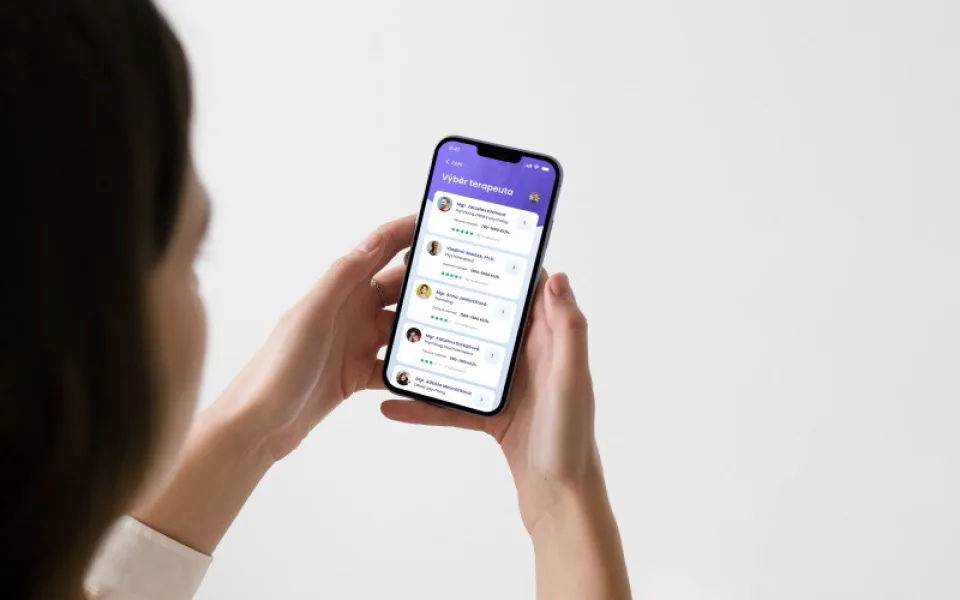 Stále více Čechů vyhledává online konzultace s psychoterapeutem. Aplikace Meddi app vás s ním spojí již během jedné hodiny