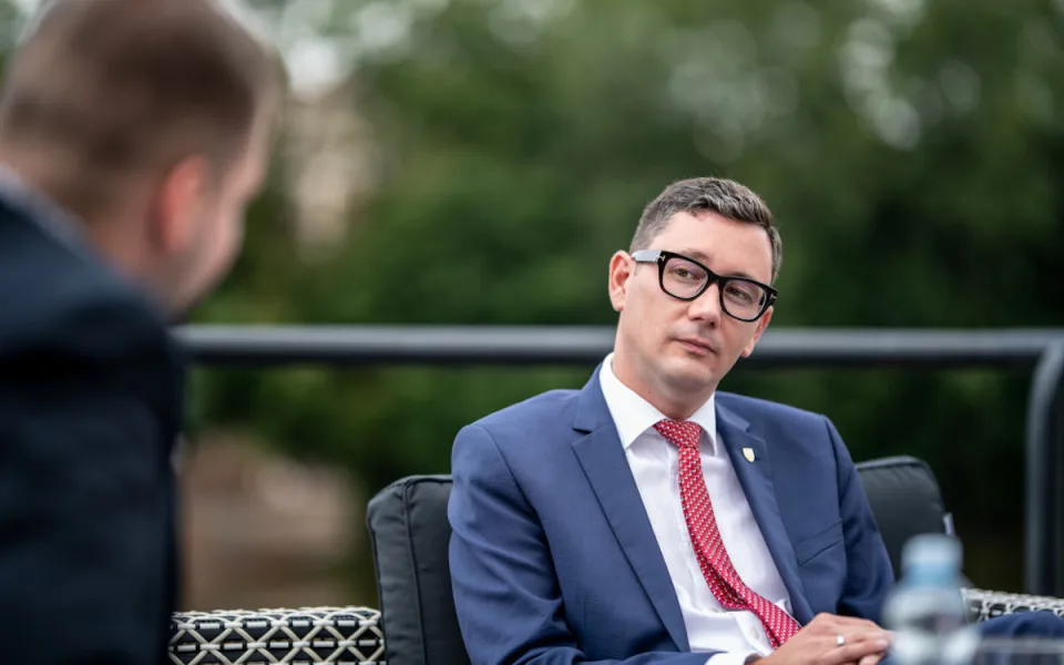 Kam zmizel Jiří Ovčáček? Přestěhoval se do podhůří Jizerek. Jsem mezi normálními lidmi, říká