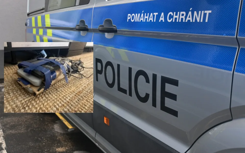 Osmnáctiletý cizinec podváděl se SIM boxy. Nainstaloval je v hotelovém pokoji 