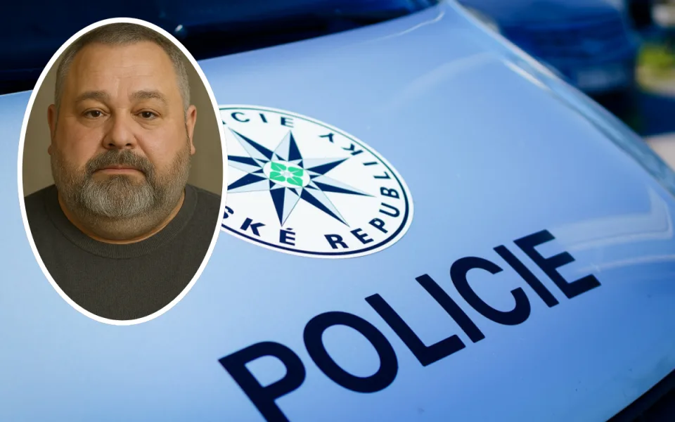 „Investoval“ na parkovišti. Muž v Budějcích osobně předával peníze podvodníkovi