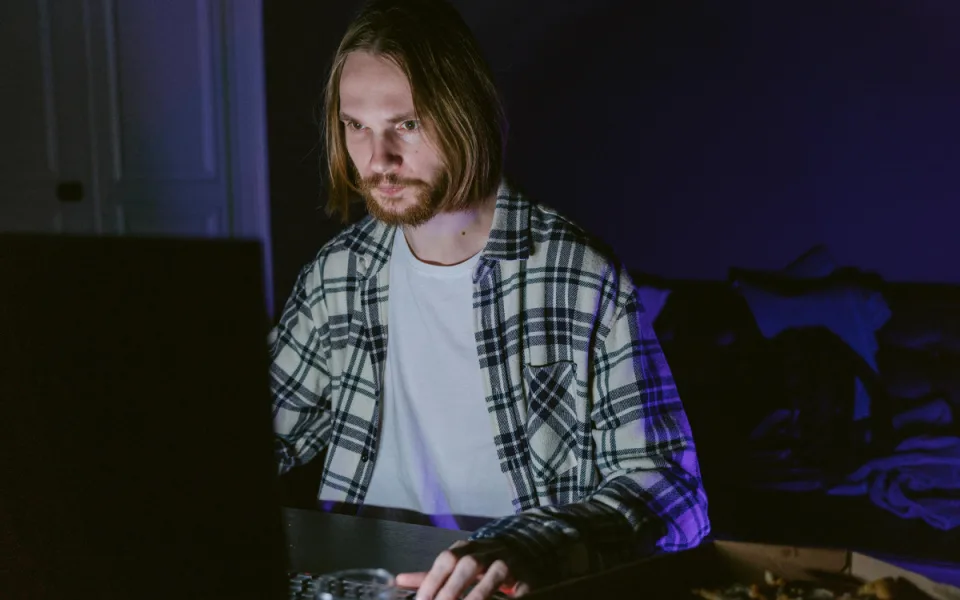Co se můžeme naučit ze strategií profesionálních gamerů při práci s rizikem
