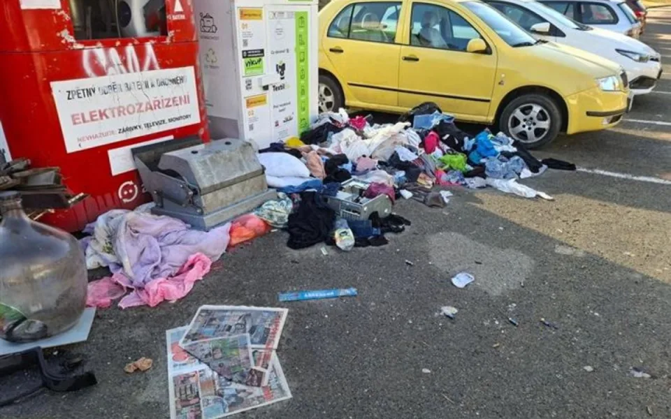 Ve Vyškově řádí kontejnerový fantom. Kromě škod dělá i svinčík, město zvažuje kamery
