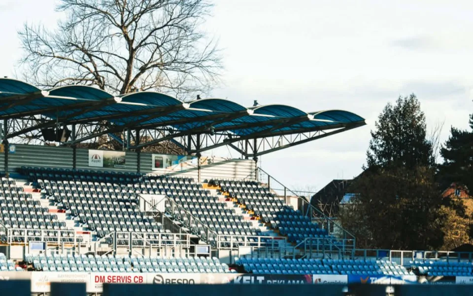 Jedna schůzka, dva různé pohledy. Město s Dynamem nemohou najít společnou řeč