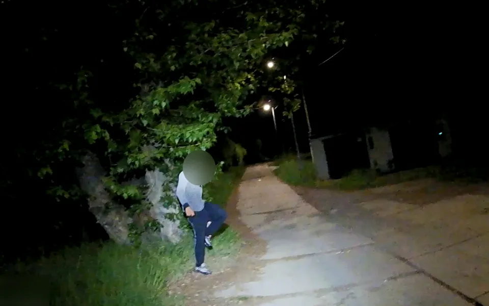 Vloupání do čerpací stanice na Karvinsku velmi rychle vyřešil policejní pes. Foto: Policie ČR