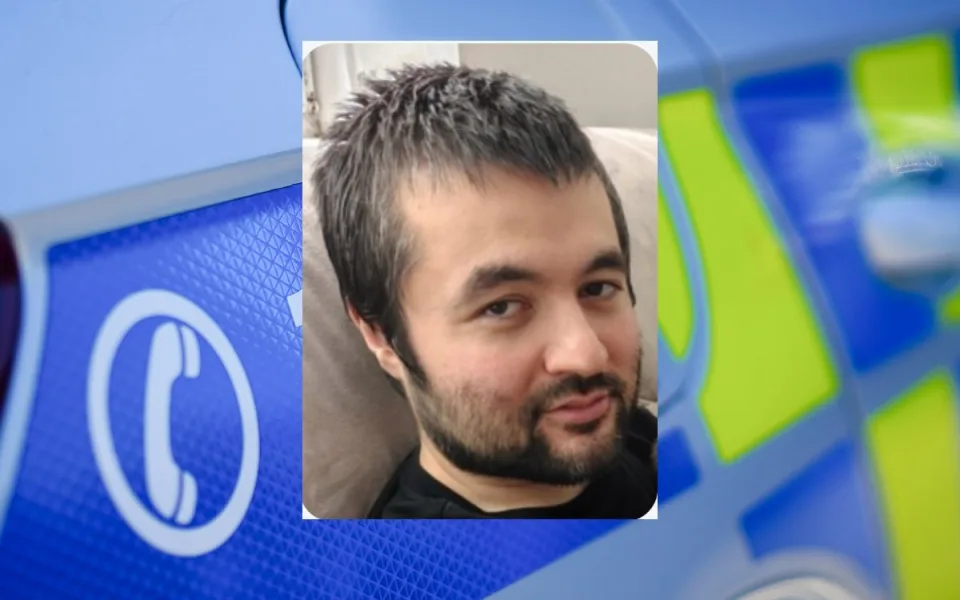 Rodina už den pátrá po nemocném muži, v prostoru se orientuje jako čtyřletý
