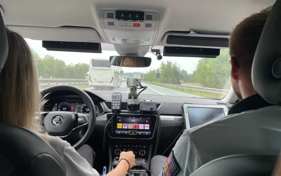 Bezpečný návrat z prázdnin. Policisté dnes zahájí rozsáhlé kontroly na silnicích