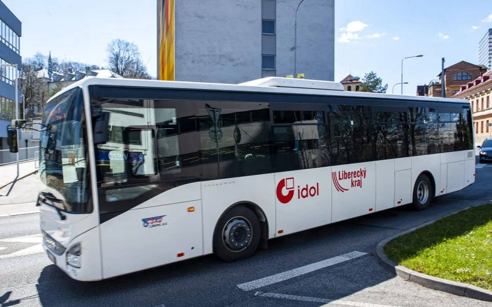 ČSAD Liberec teprve podruhé pod správou Libereckého kraje dosáhl vyššího zisku