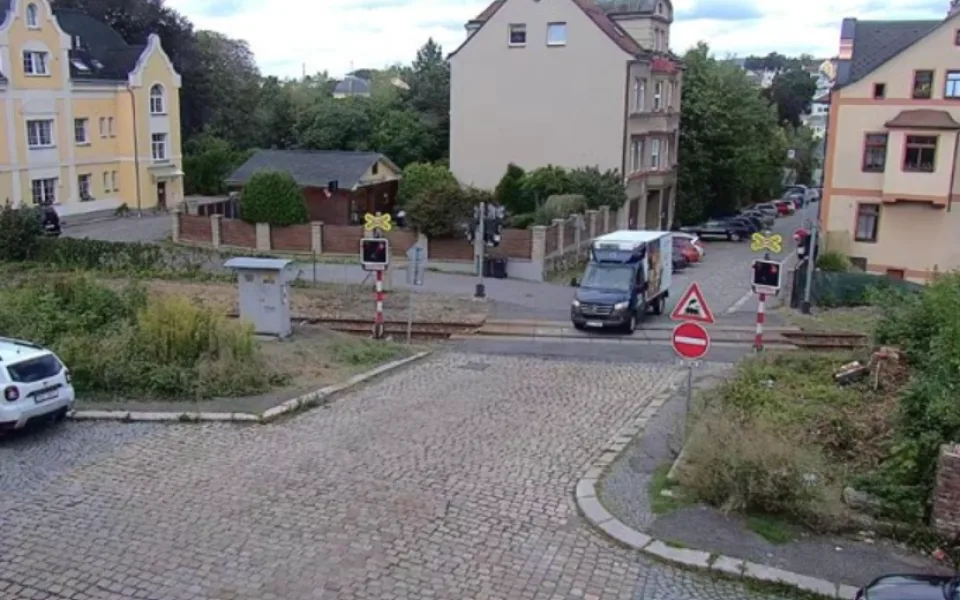 Jablonec nad Nisou chce víc zabezpečit přejezd v Revoluční ulici, nehod přibývá